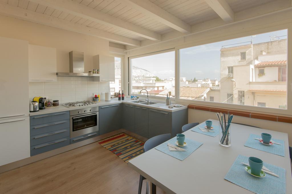 La Terrazza Del Baglio Apartment มอนเดลโล ภายนอก รูปภาพ